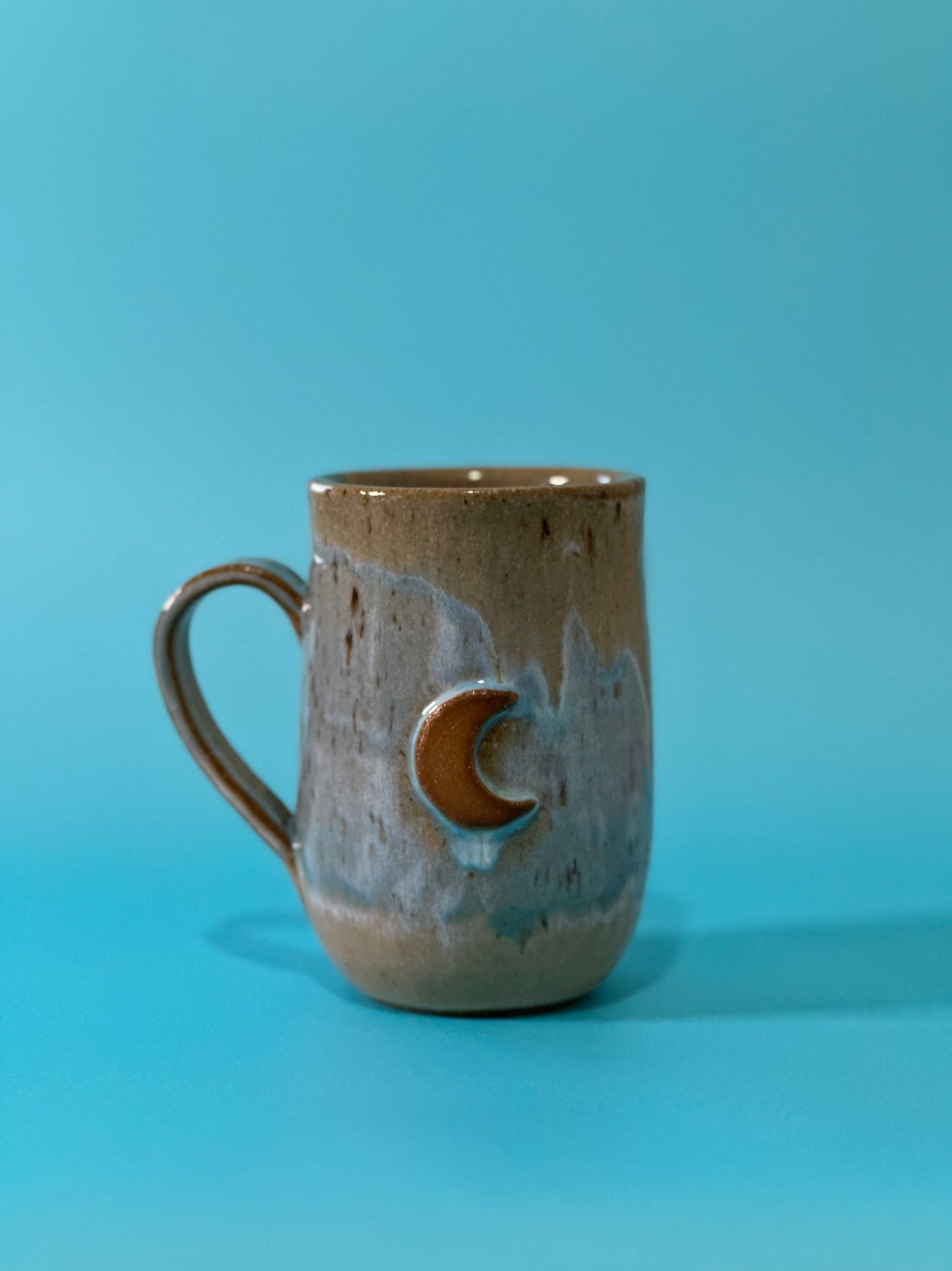 Sea blue moon Mug