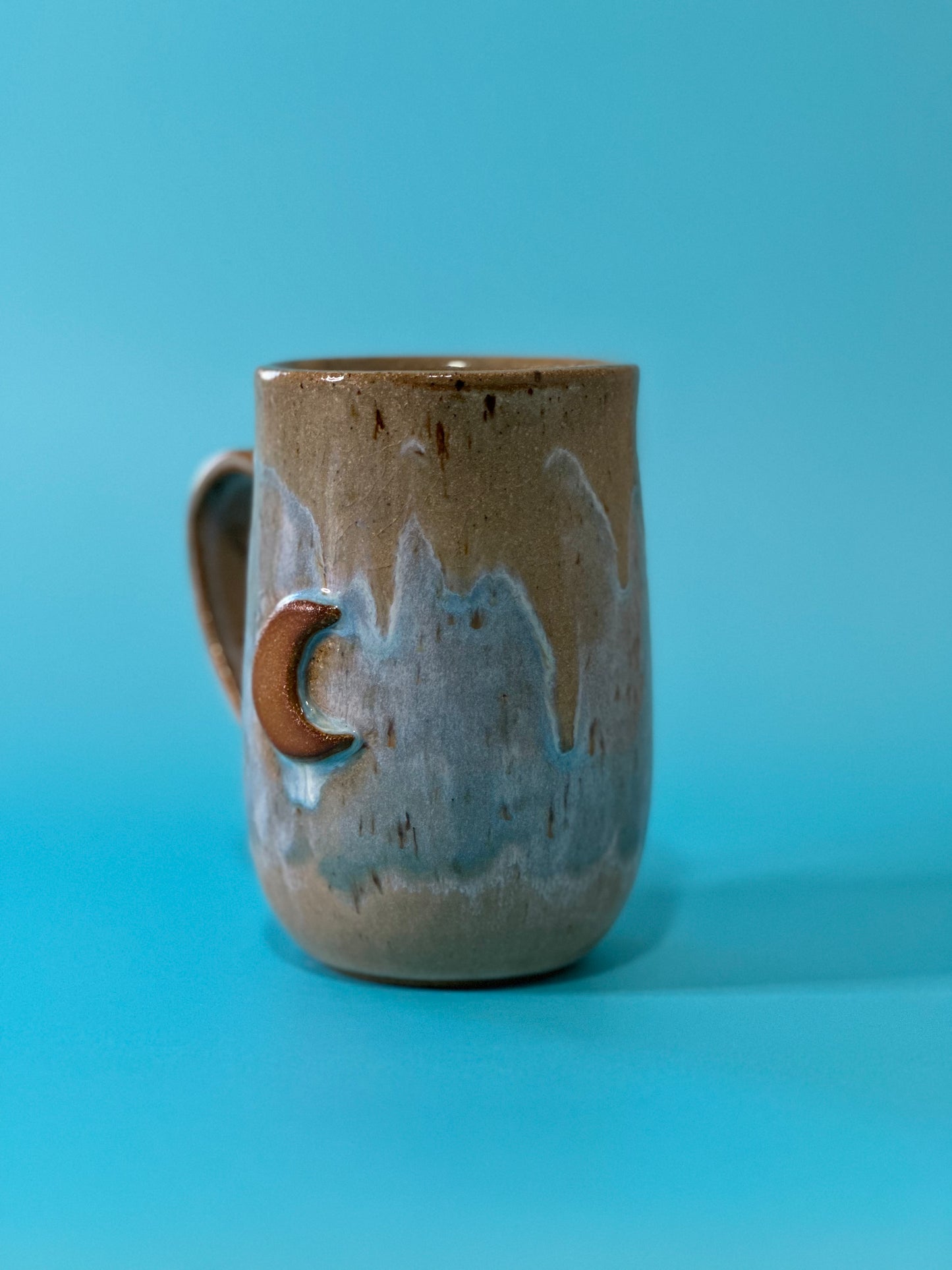 Sea blue moon Mug