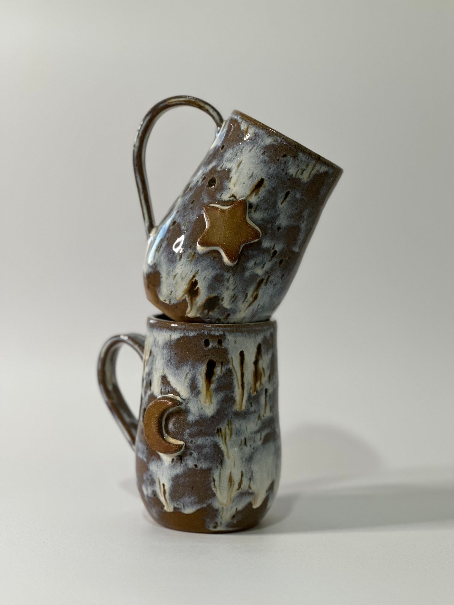 Star white flux mug