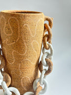 Vase Chains and lines T1