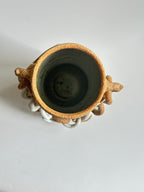 Vase Chains and lines T1